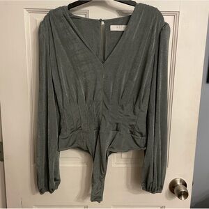 Shimmery sea foam bodysuit women’s size M